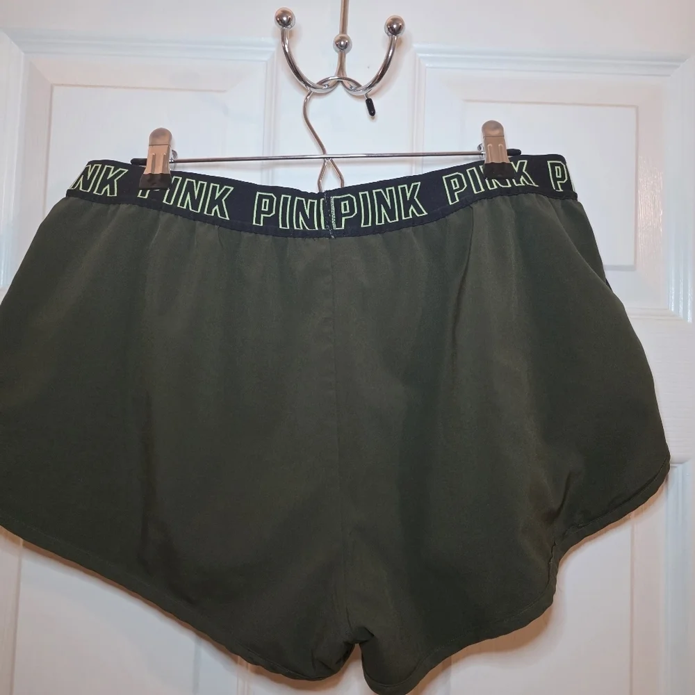 Victoria's Secret Pink Green Running Active Shorts Size Medium Women's